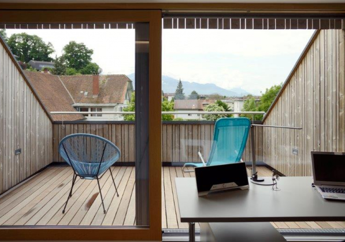 Eingeschnittene geschützte Dachterrasse