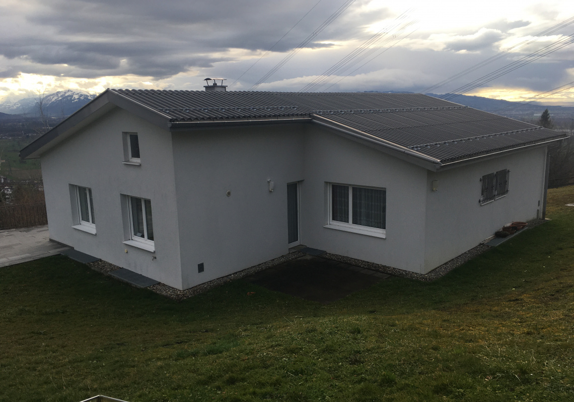 Das Haus vor der Sanierung als klassisches Einfamilienhaus