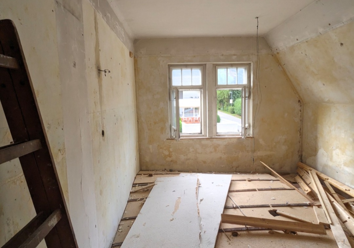 Arbeitszimmer 1. Stock vor dem Umbau