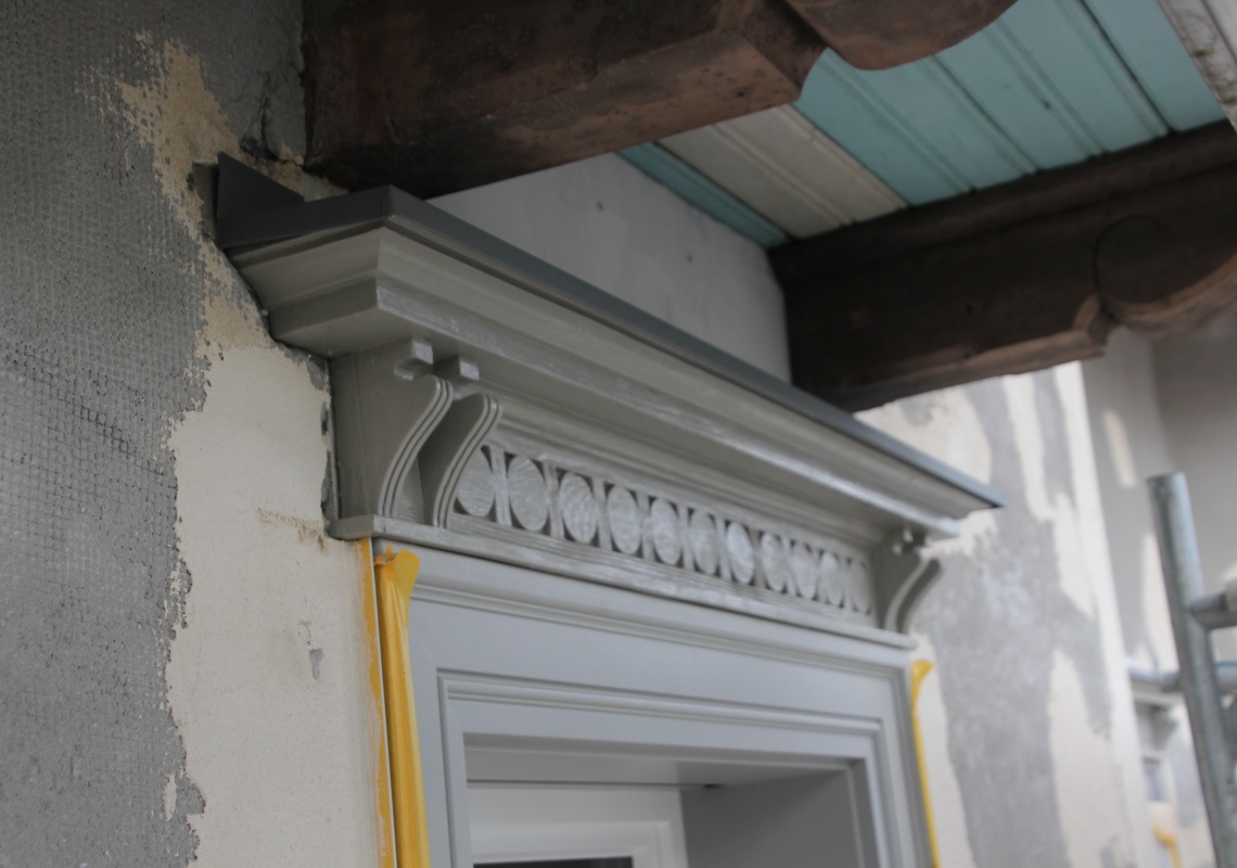 © privat Stuck oberhalb der Fenster