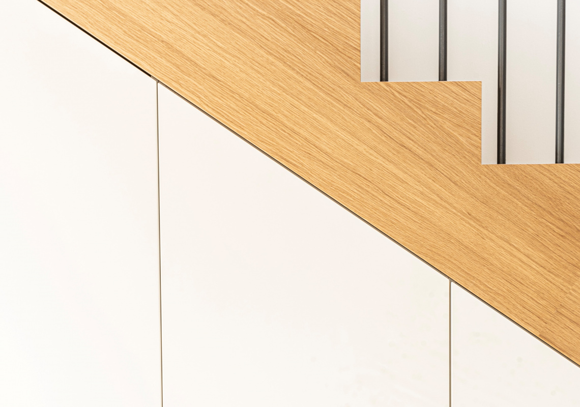 Holztreppe wurde installiert