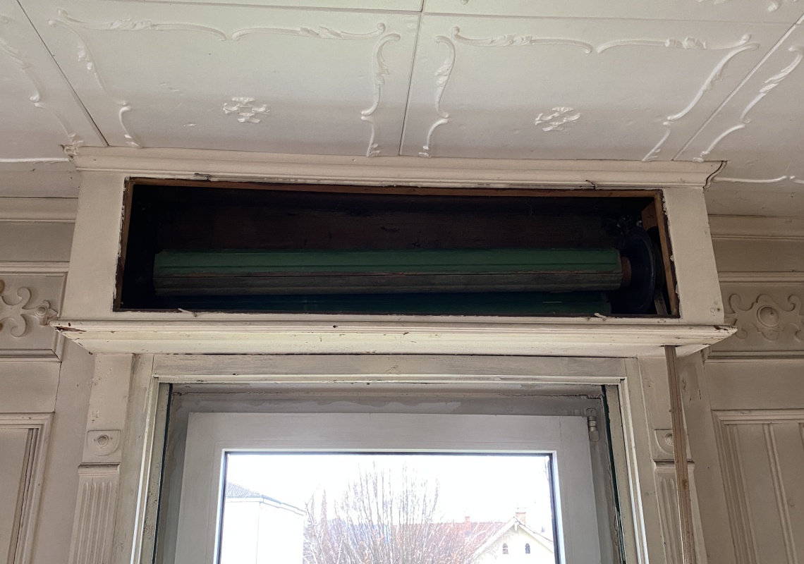 © privat historischer Rolladenkasten